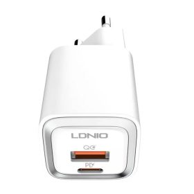   LDNIO A2318M USB, USB-C hálózati töltő + USB-C - Lightning kábel